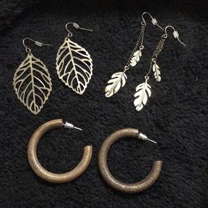 ✨3/$10 - Earring Set